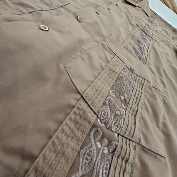 Omega Cubavera Shirt Mens XL Button Down Brown Embroidered 4 Pocket Italy EUC LN - Picture 3 of 14